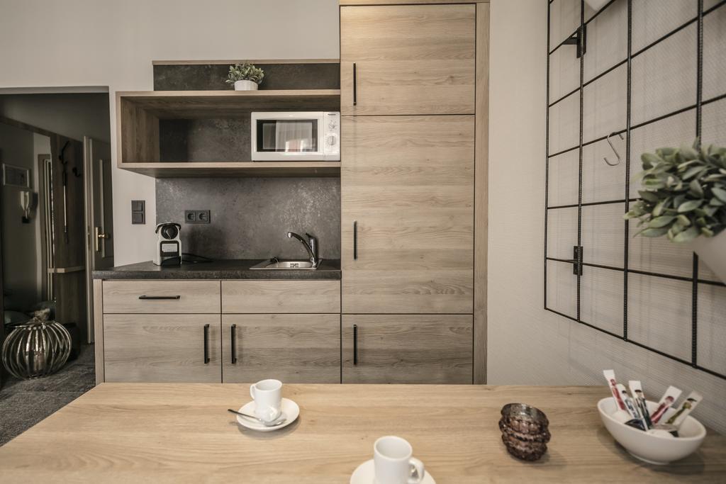 Alexxanders Hotel & Boardinghouse, Restaurant 켐니츠 외부 사진