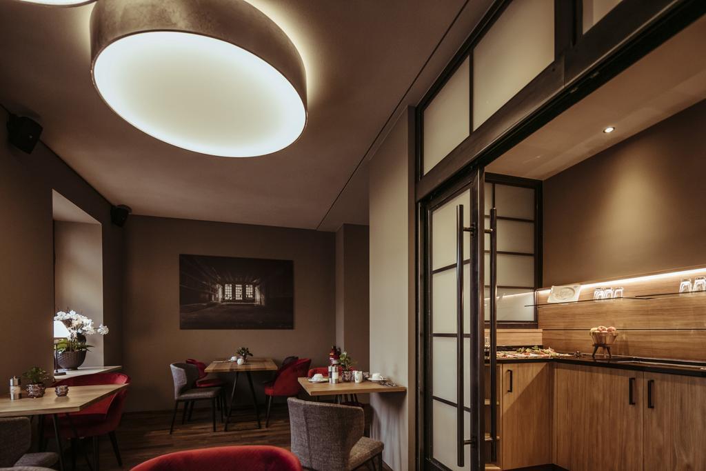 Alexxanders Hotel & Boardinghouse, Restaurant 켐니츠 외부 사진