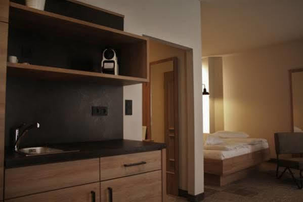 Alexxanders Hotel & Boardinghouse, Restaurant 켐니츠 외부 사진